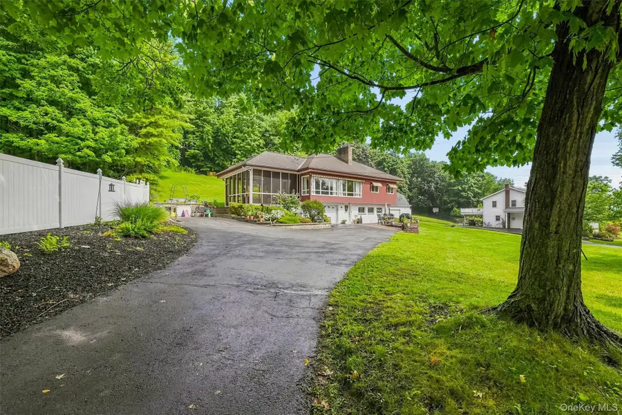 28 Maple Avenue, Goshen, NY 10924 - #2