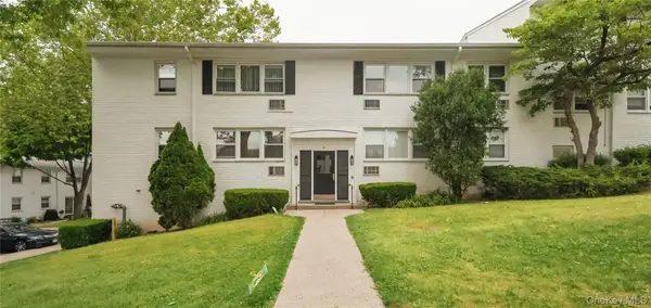 90 Avon Circle #D, Port Chester, NY 10573