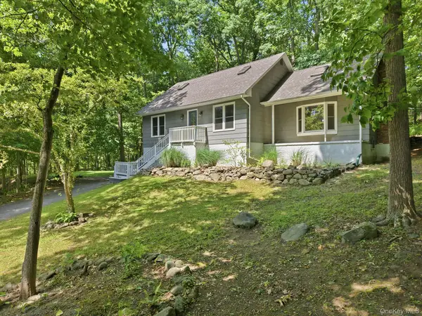 3 Dogwood Hollow, New Paltz, NY 12561