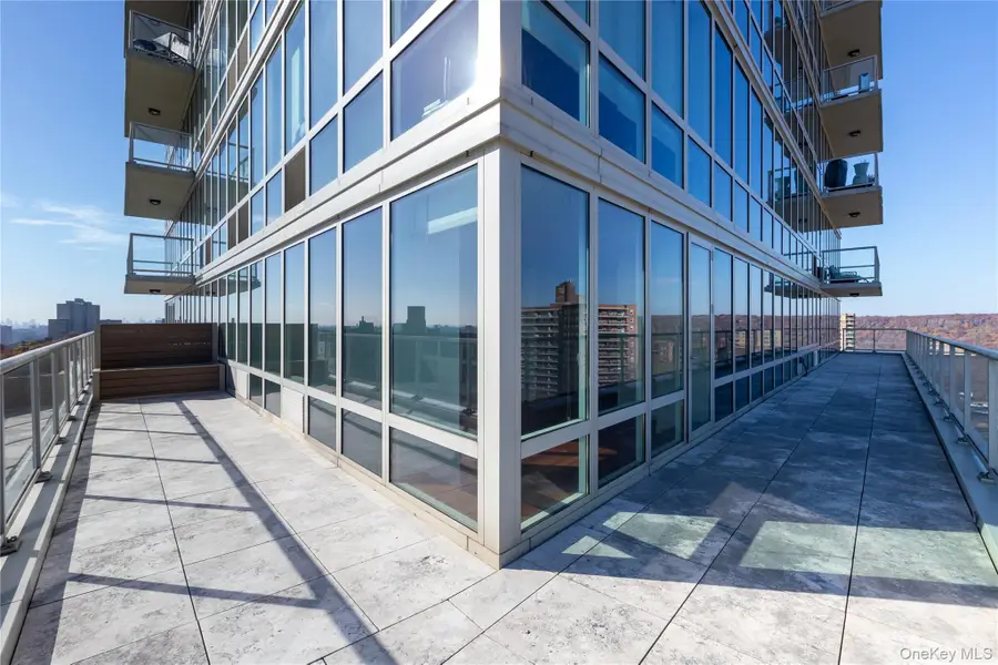 640 W 237th Street #15C, Bronx, NY 10463 - #3
