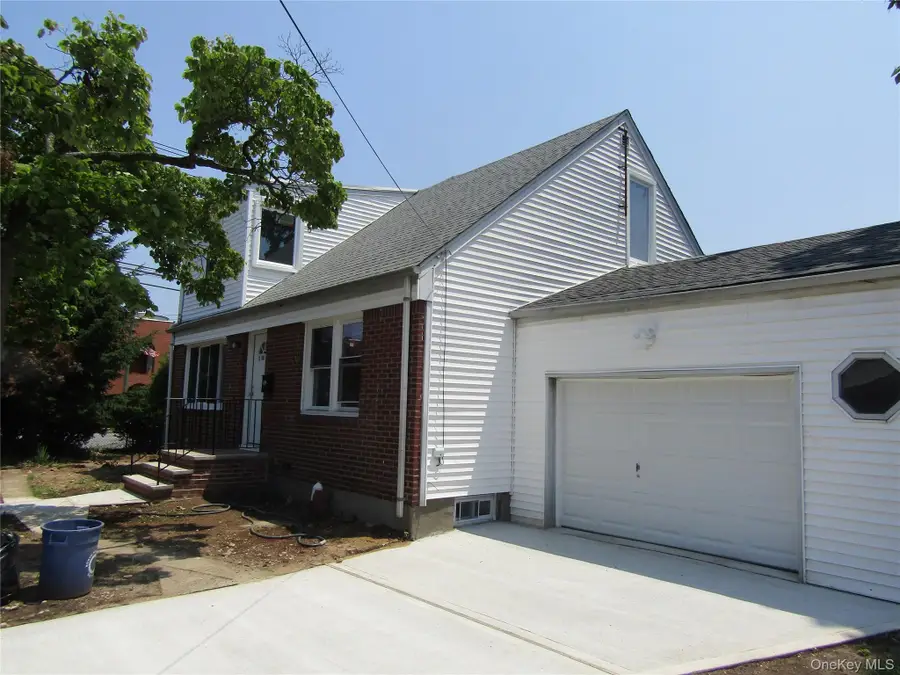 258 Brown Avenue, Hempstead, NY 11550 - #2