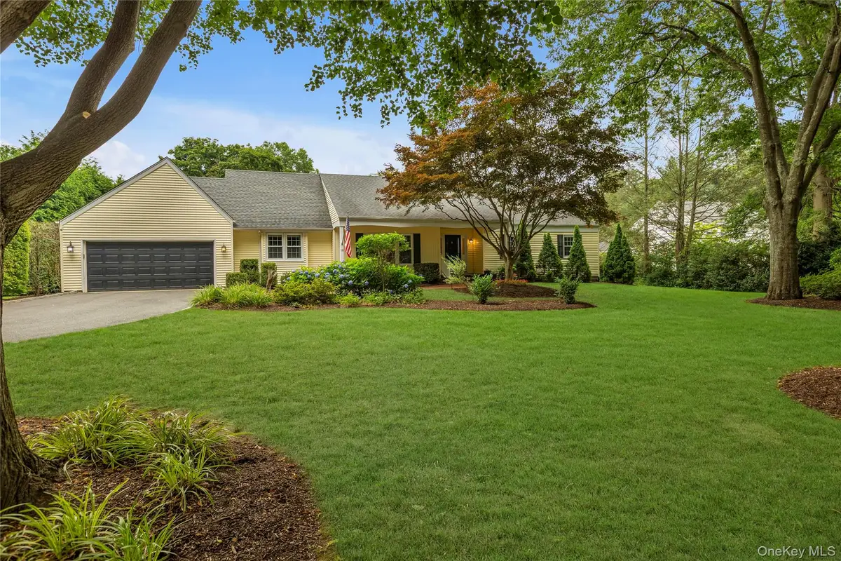 16 Makanna Drive, Huntington, NY 11743 - #1