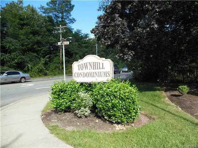 301 Town Hill Road, Nanuet, NY 10954 - #1