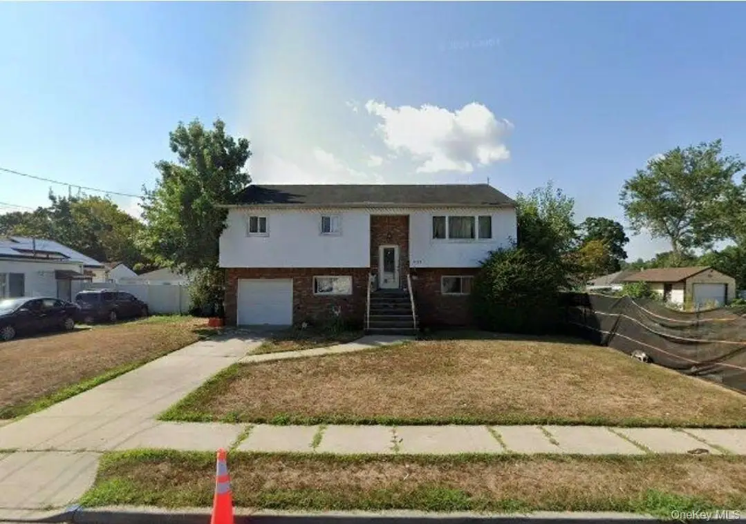 301 Coventry Road N, West Hempstead, NY 11552 - #1