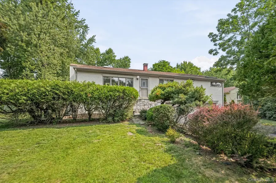 11 Louise Drive, West Nyack, NY 10994 - #2