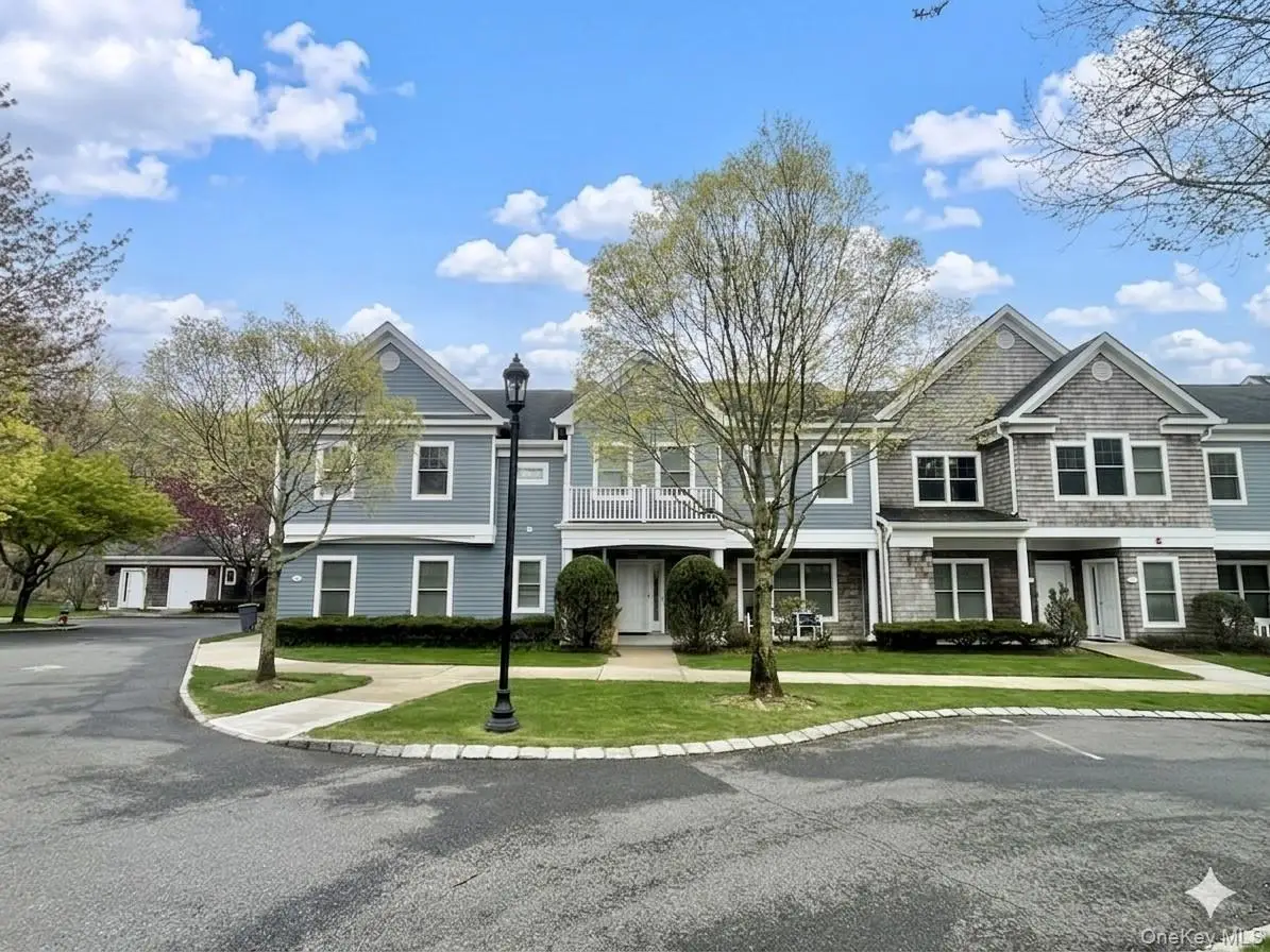 22 Gianna Court, Southampton, NY 11968 - #1