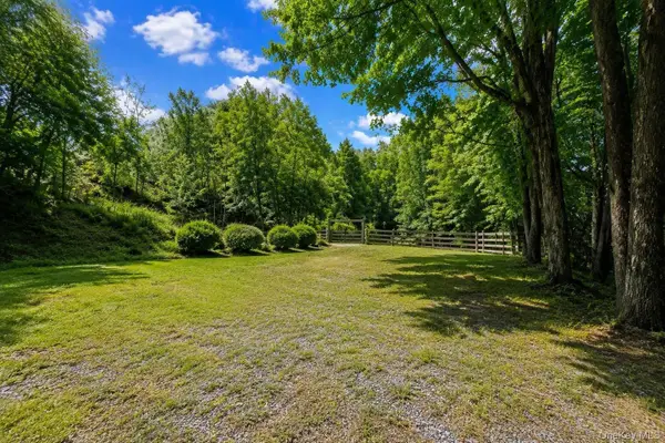 290 Cypert Road, Woodbourne, NY 12788