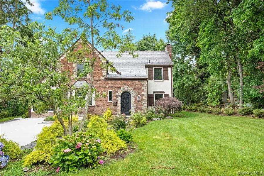 115 Old Mill Road, Great Neck, NY 11023 - #2