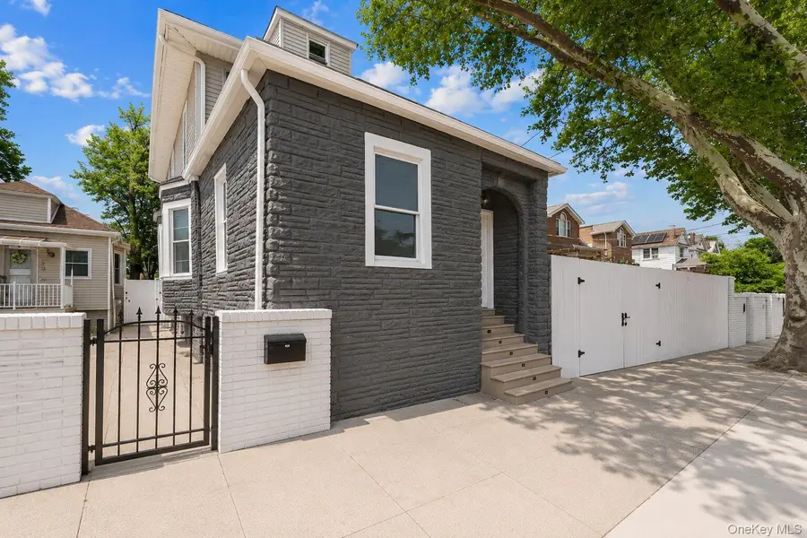 325 Newman Avenue, Bronx, NY 10473 - #3