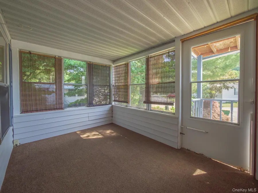 17 Partridge Lane, Pleasant Valley, NY 12569 - #3