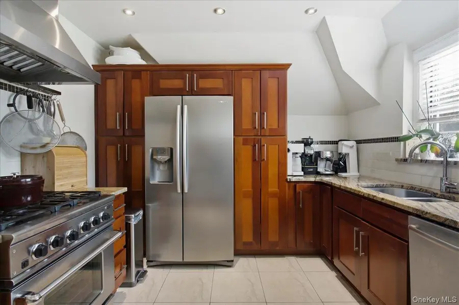 13 Campus Place #SL, Scarsdale, NY 10583 - #3