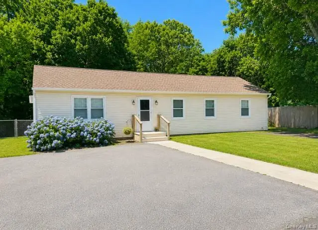 14 Shorehaven Boulevard, Ronkonkoma, NY 11779 - #2