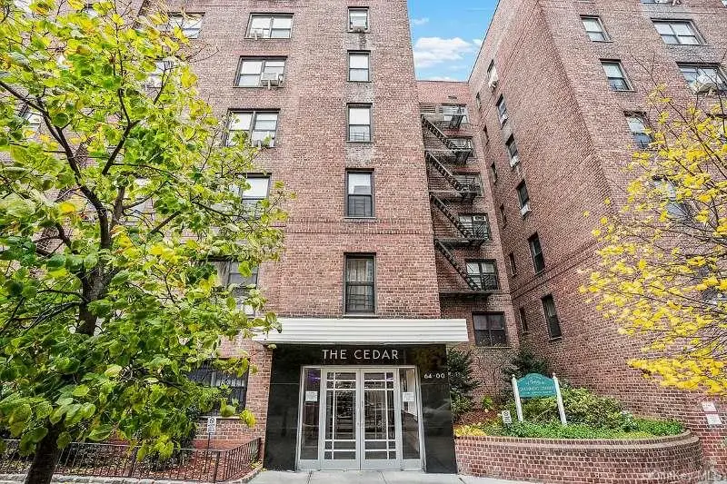 64-00 Saunders Street #5-C, Rego Park, NY 11374 - #1