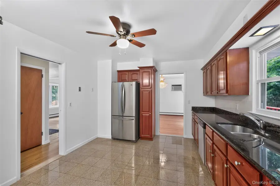 3 Greenwood Lane, White Plains, NY 10607 - #3