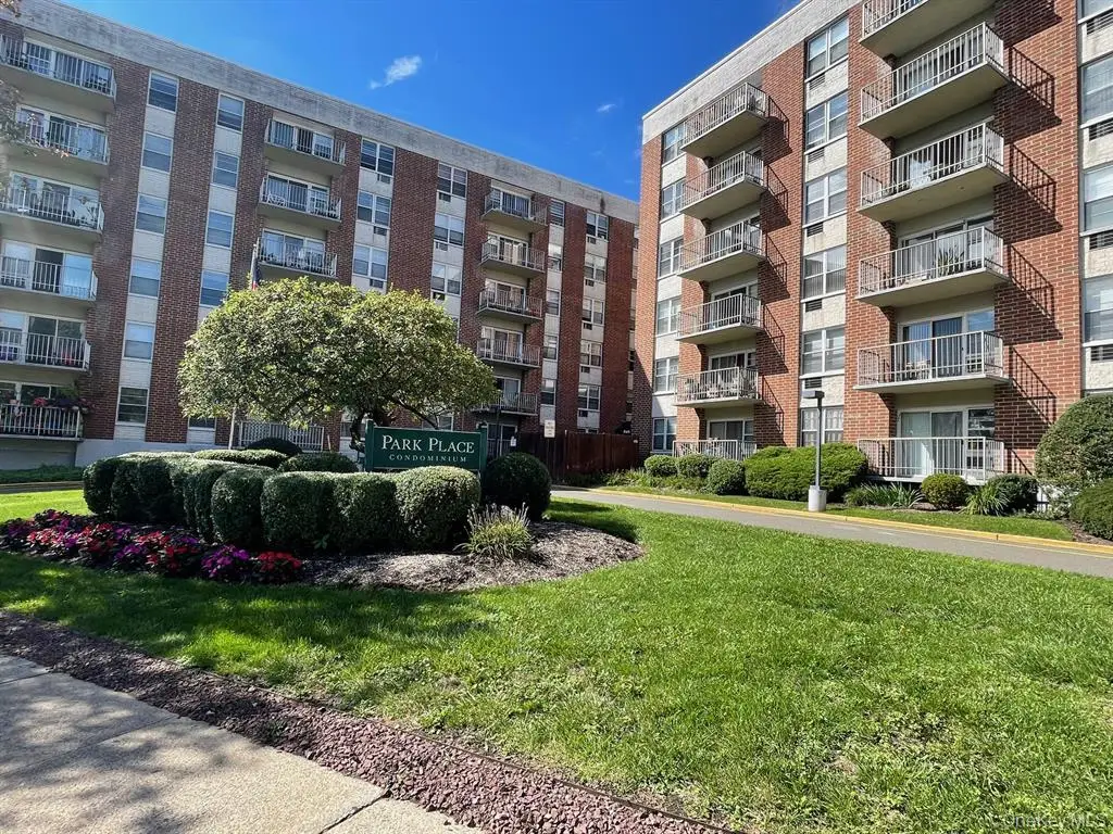 35 Park Avenue #6G, Suffern, NY 10901 - #1
