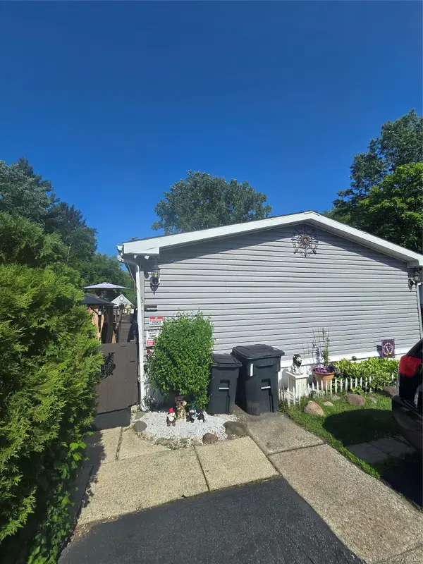 6 Hopf, Nanuet, NY 10954