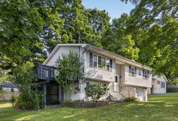 12 Pond Place, Beacon, NY 12508