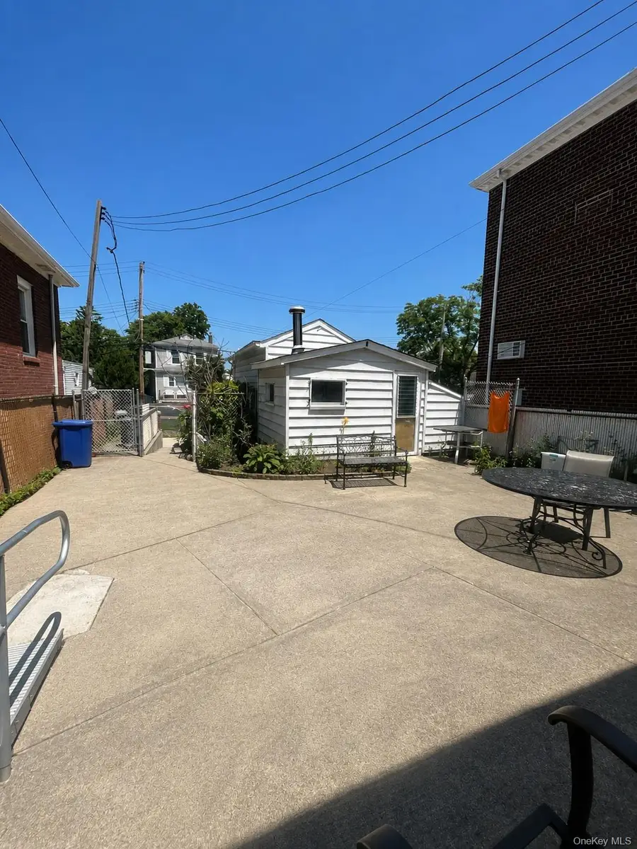 3280 Radio Drive, Bronx, NY 10465 - #3