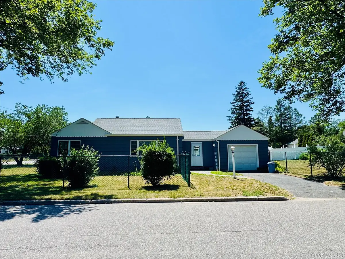 1 Heights Place, Riverhead, NY 11901 - #1