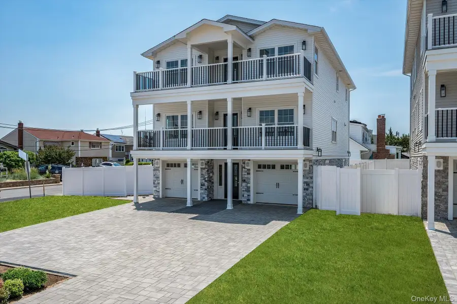 17 Island Parkway N, Island Park, NY 11558 - #2