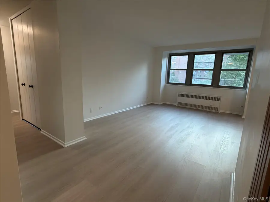 290 W 232nd Street #4F, Bronx, NY 10463 - #3