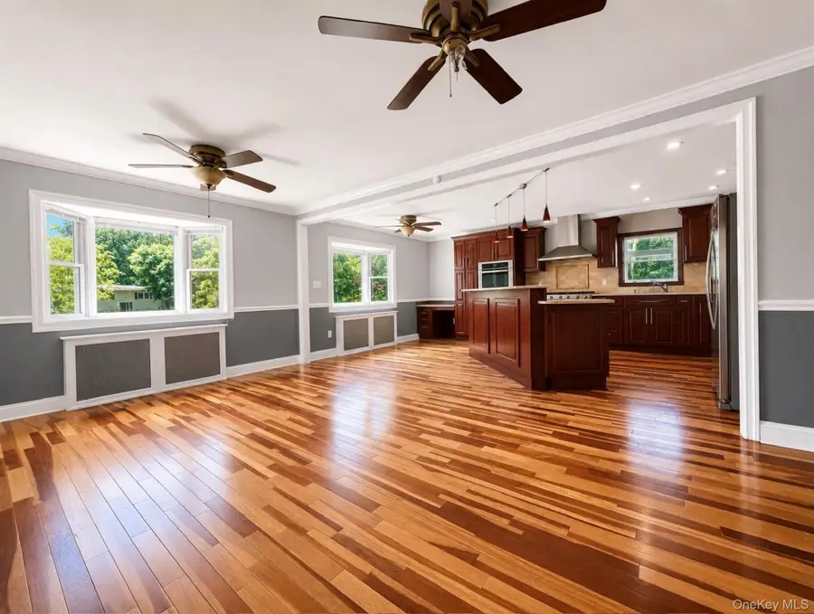 21 Vailshire Circle, Nanuet, NY 10954 - #3