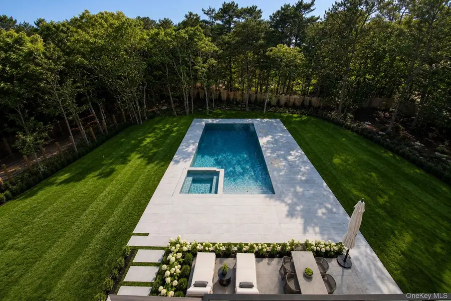 5 Bark Court, Wainscott, NY 11975 - #2