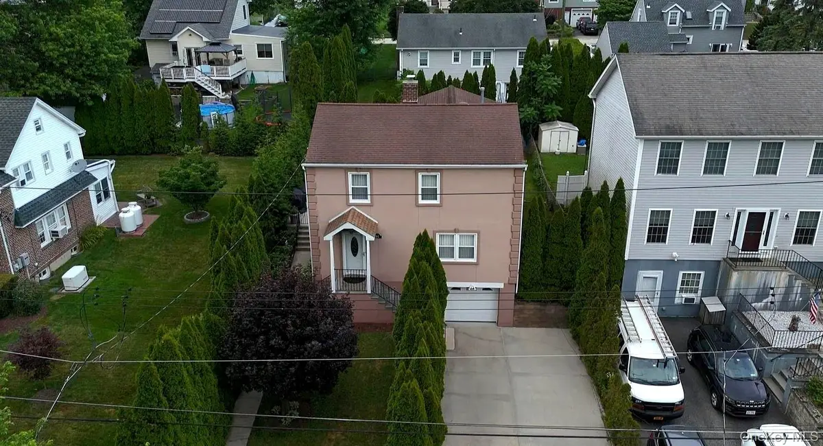 94 Franklin Avenue, Valhalla, NY 10595 - #1
