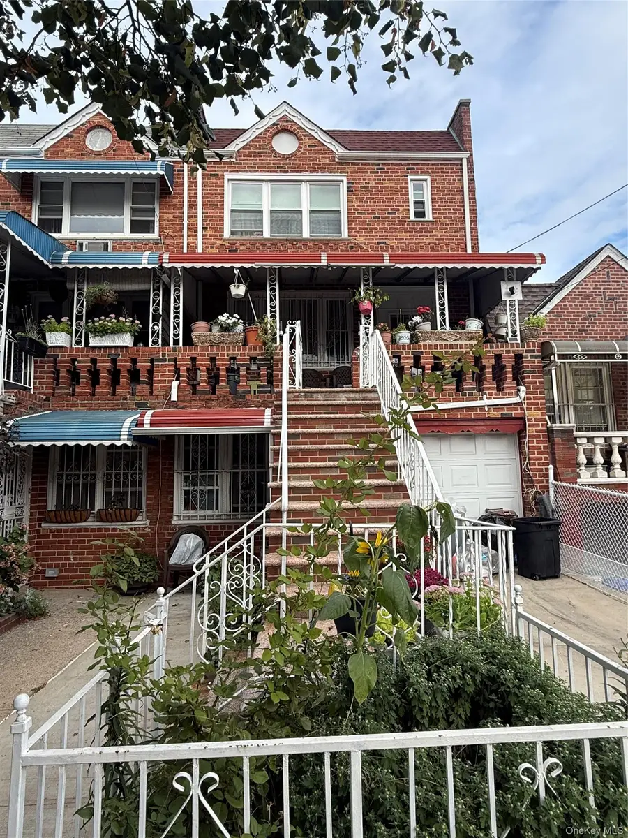 201 E 59th Street, Brooklyn, NY 11203 - #2