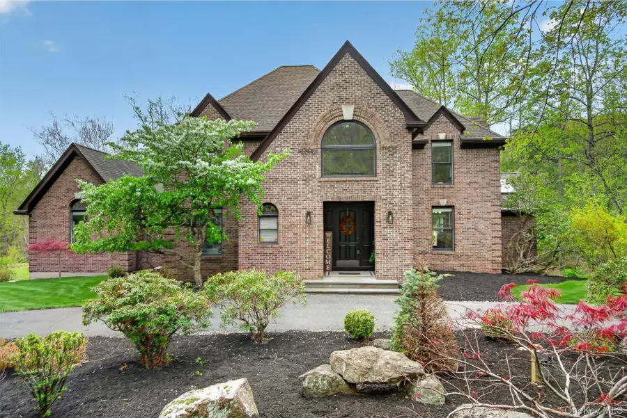 237 South Mountain Road, New City, NY 10956 - #2