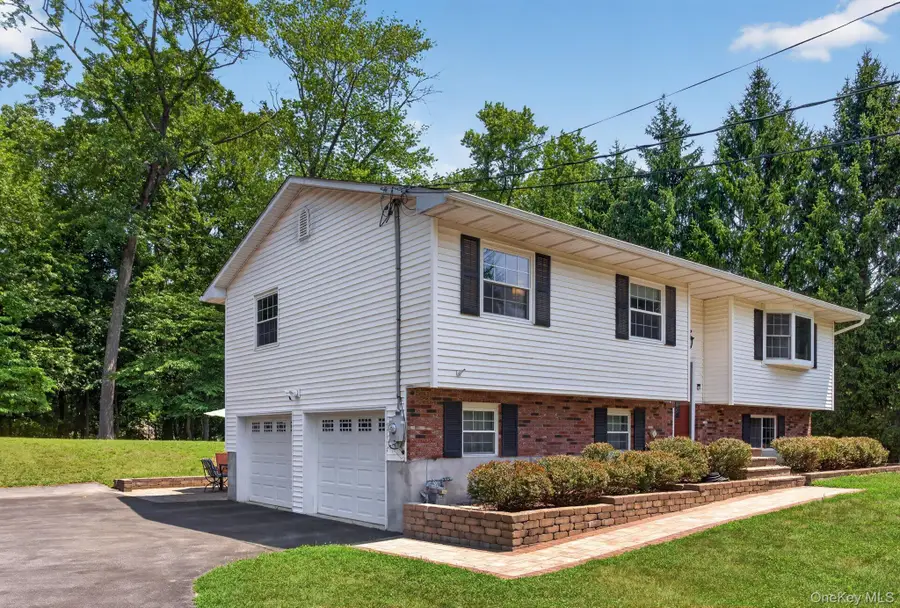 9 Pleasant Lane, Poughkeepsie, NY 12603 - #3