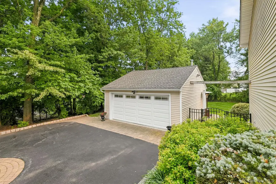 3 Convent Road, Orangeburg, NY 10962 - #3
