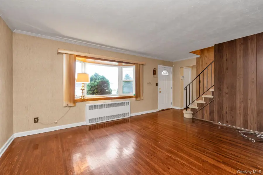 69 Virginia Street, Valley Stream, NY 11580 - #3