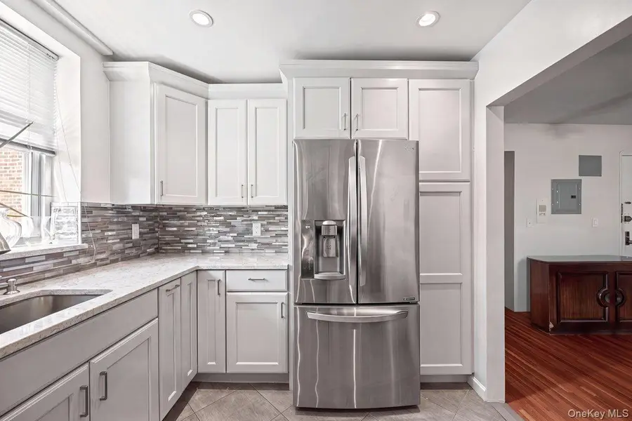 601 Kappock Street #4J, Bronx, NY 10463 - #3