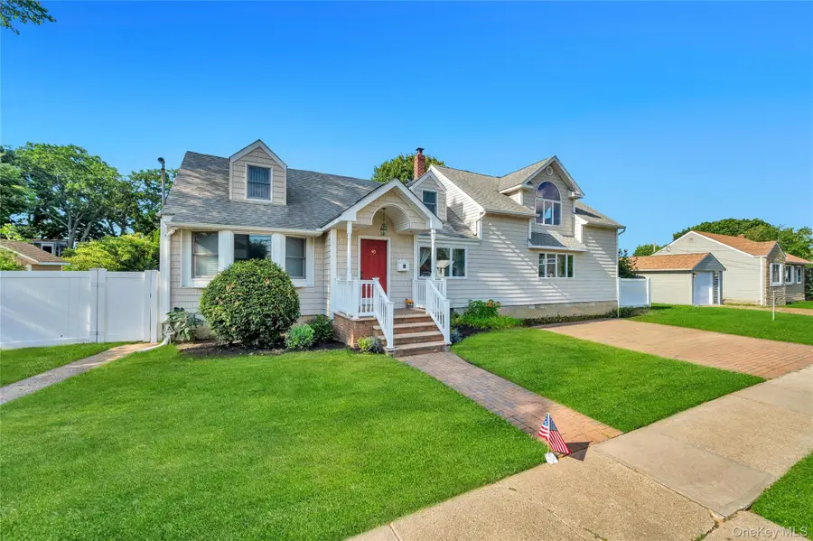 40 Columbia Street, Bethpage, NY 11714 - #2