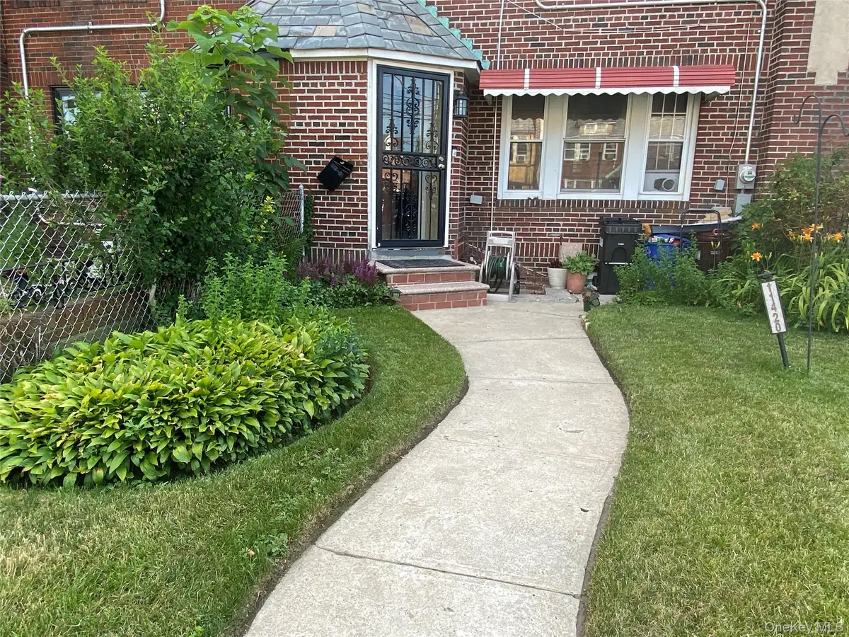 11420 201st Street, Saint Albans, NY 11412 - #1
