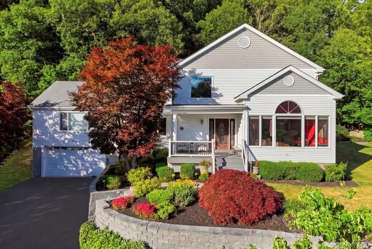 17 Nottingham Way, Mahopac, NY 10541 - #1