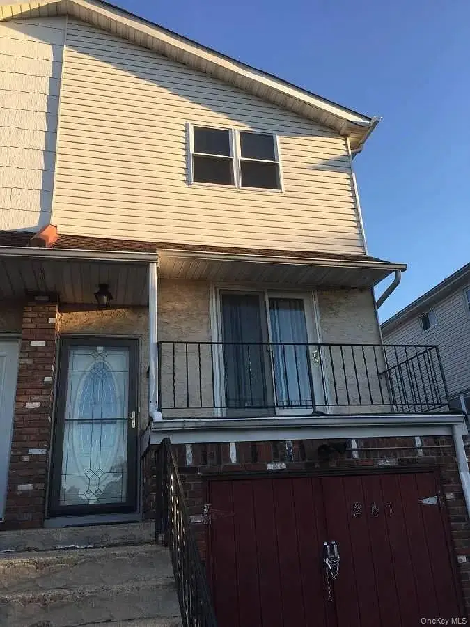 241 Regis Drive, Staten Island, NY 10314 - #2