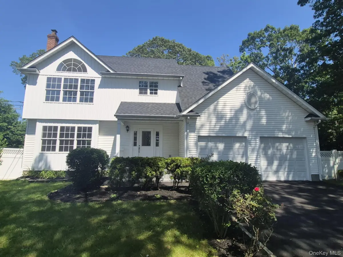 89 Railroad Avenue, Center Moriches, NY 11934 - #1