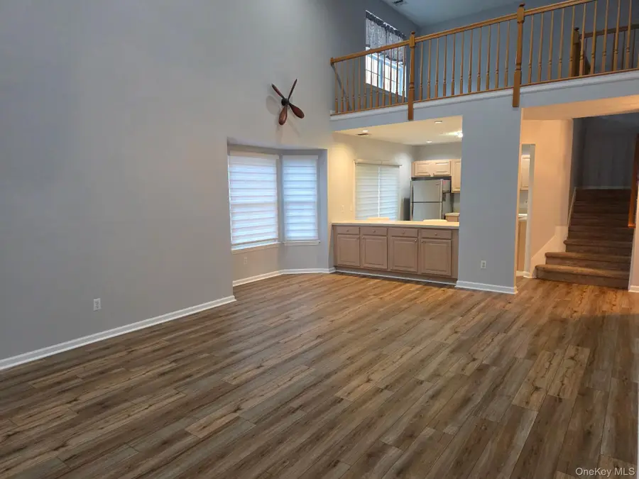 82 Kate Circle, Middle Island, NY 11953 - #3