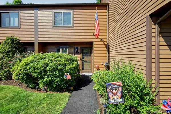 3 Adrian Court #E, Cortlandt Manor, NY 10567