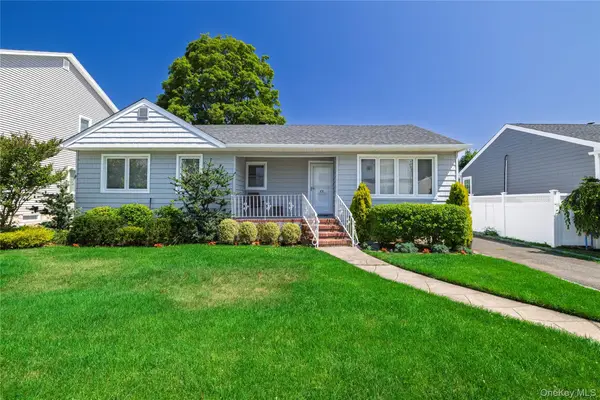 676 Dickens Avenue, Franklin Square, NY 11010