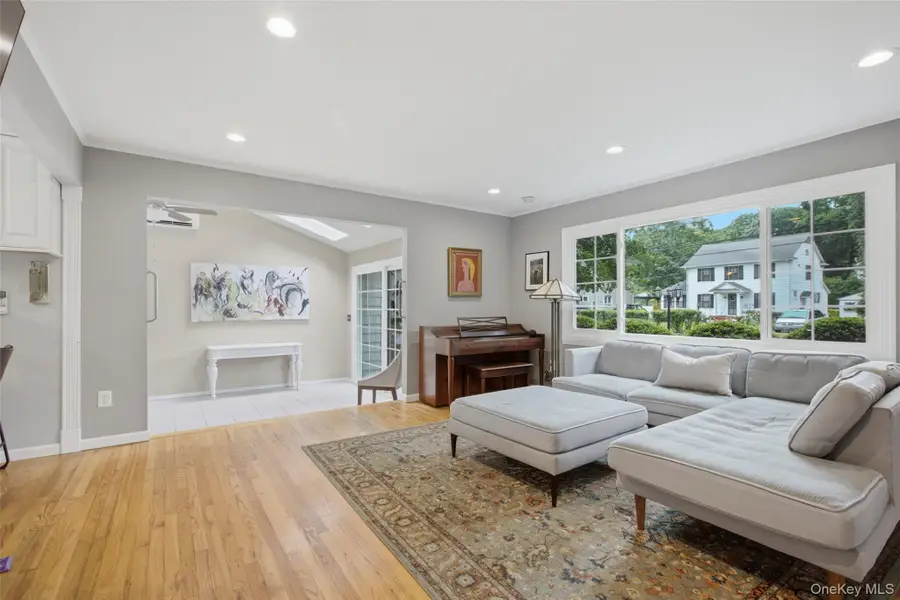 142 7th Street, Saint James, NY 11780 - #3