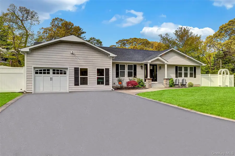 4 Saint Marks Place, Stony Brook, NY 11790 - #2