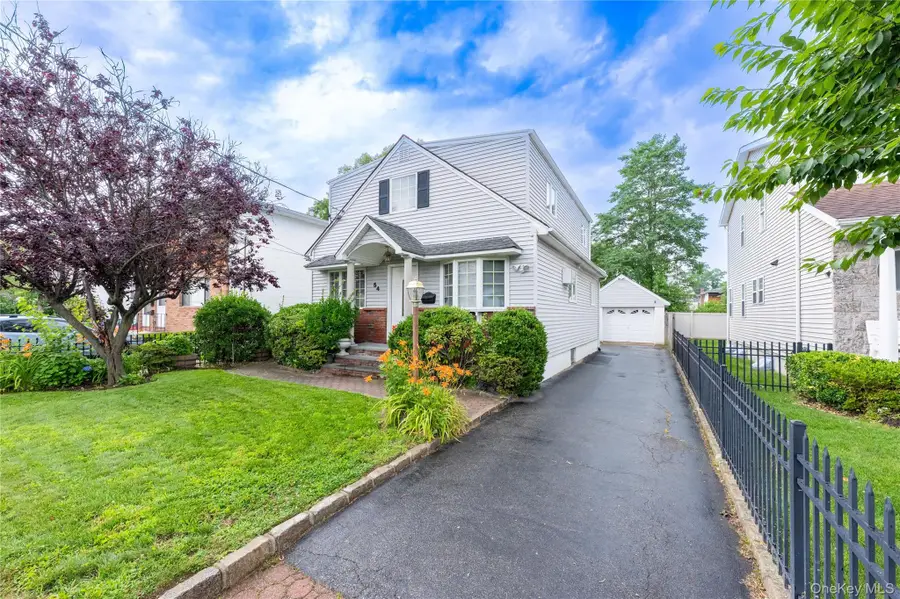 54 Edgewood Road, Port Washington, NY 11050 - #2