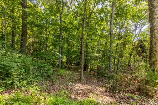 Woodin Lane, Pawling, NY 12564