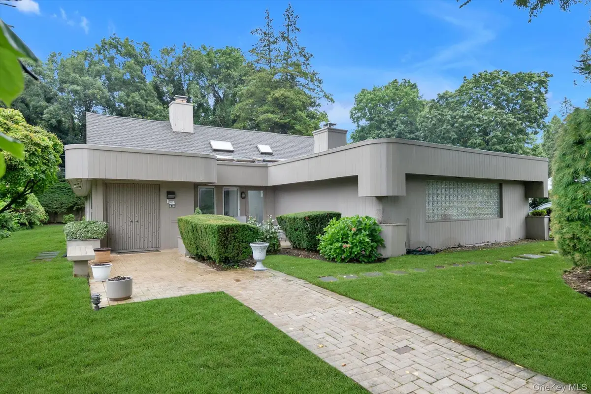 57 Parkway Drive, Roslyn Heights, NY 11577 - #1