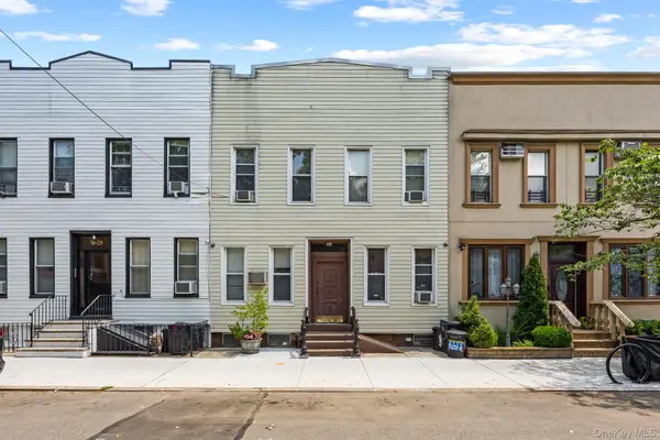 7031 67th Place, Glendale, NY 11385