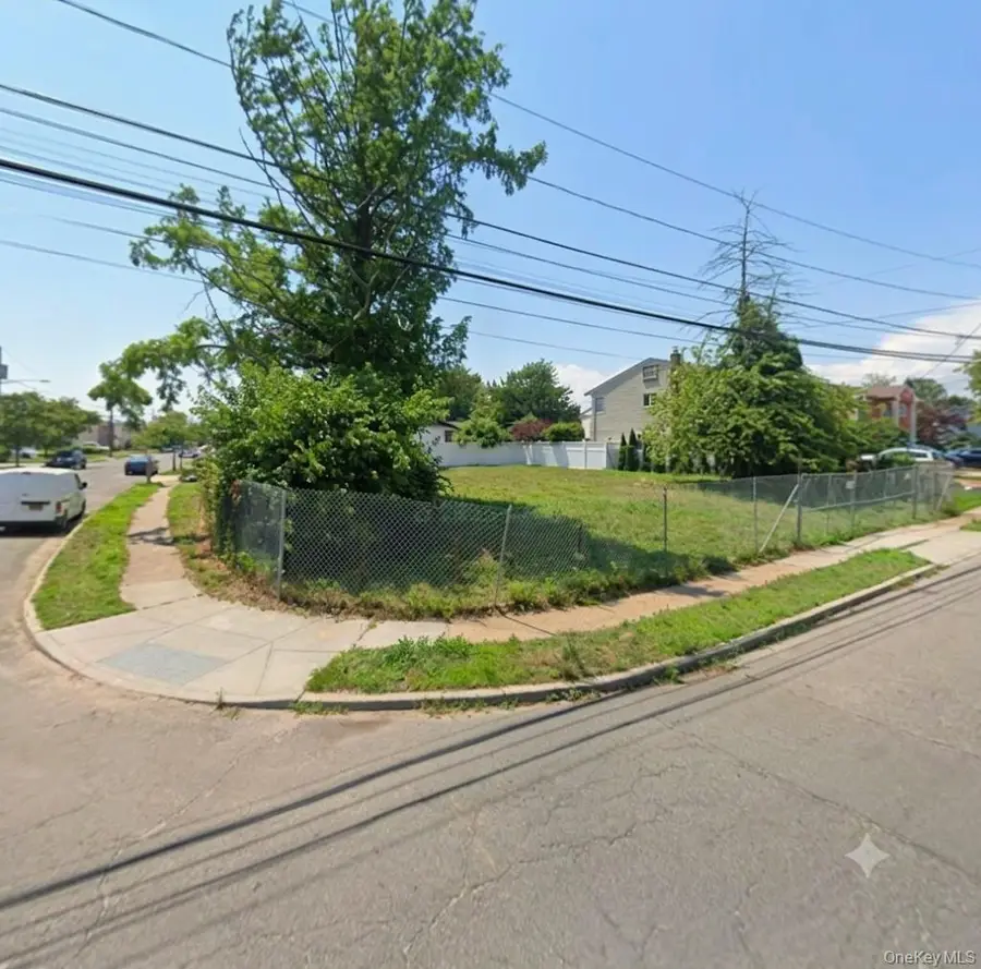 3554 Milburn Avenue, Baldwin, NY 11510 - #2