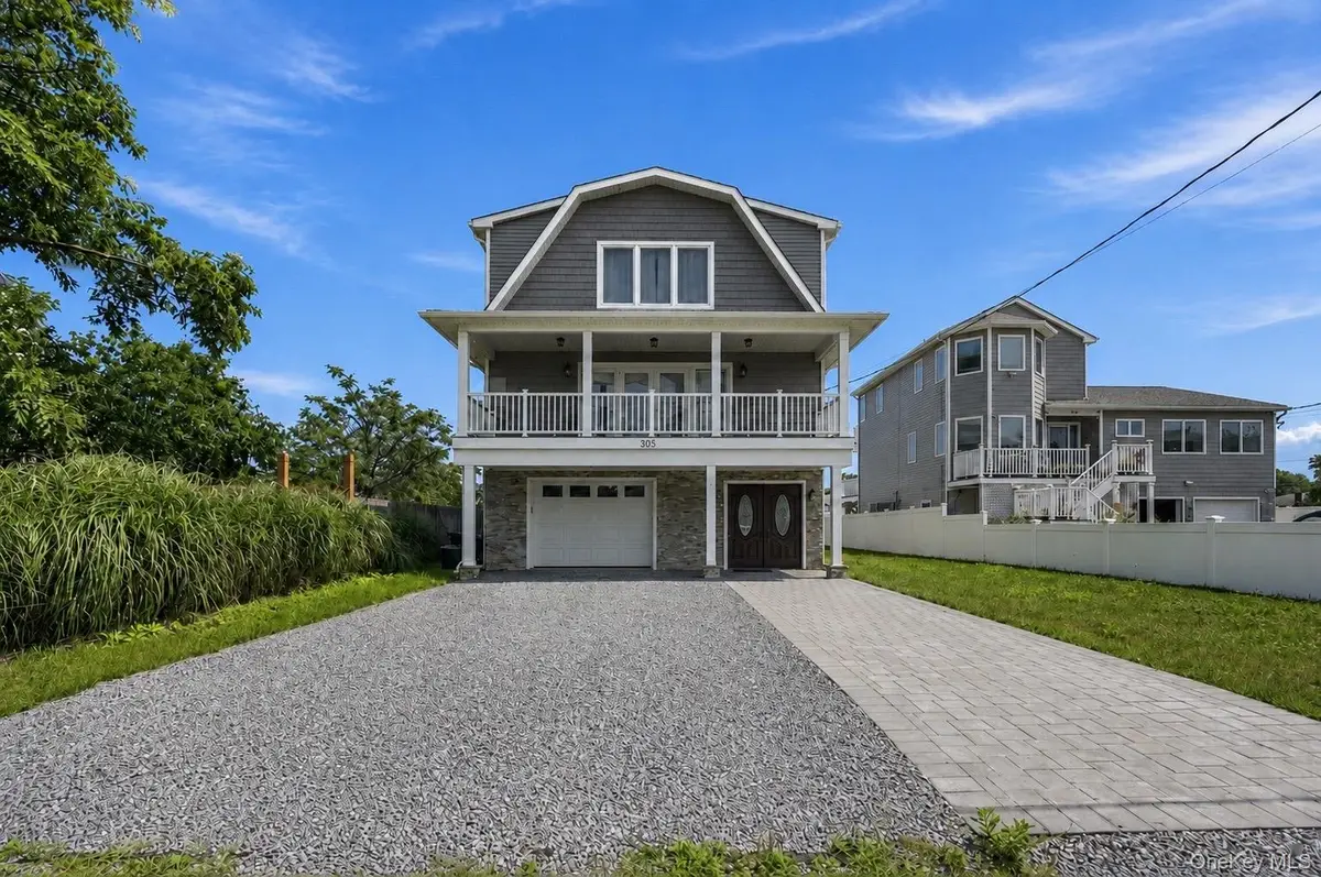 762 Pecan Street, Lindenhurst, NY 11757 - #1